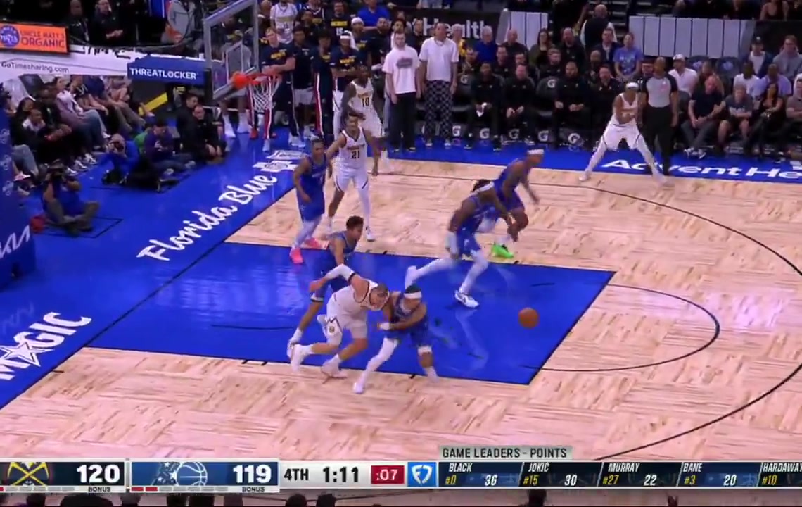 Anthony Black steals the ball from Jokic on one end and takes it coast-to-coast for the and-1 layup
