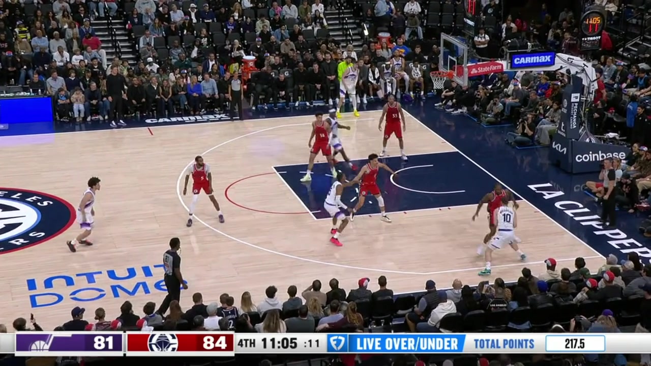 Yanic Konan Niederhuser rejects the two-handed dunk attempt by Kyle Filipowski with replays The Clippers successfully challenge the initial foul call on Yanic
