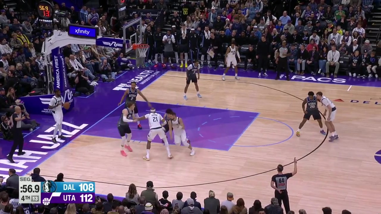 Hgihlights Brice Sensabaugh intercepts the inbound and scores the clutch fastbreak layup Klay Thompson with the deep 3 and Keyonte George with the beautiful clutch fadeaway jumper over FlaggClayton Jr with a steal at the end with replays