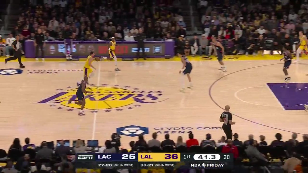 Luka Doni with a deep transition three 4-for-5 from three in the first quarter