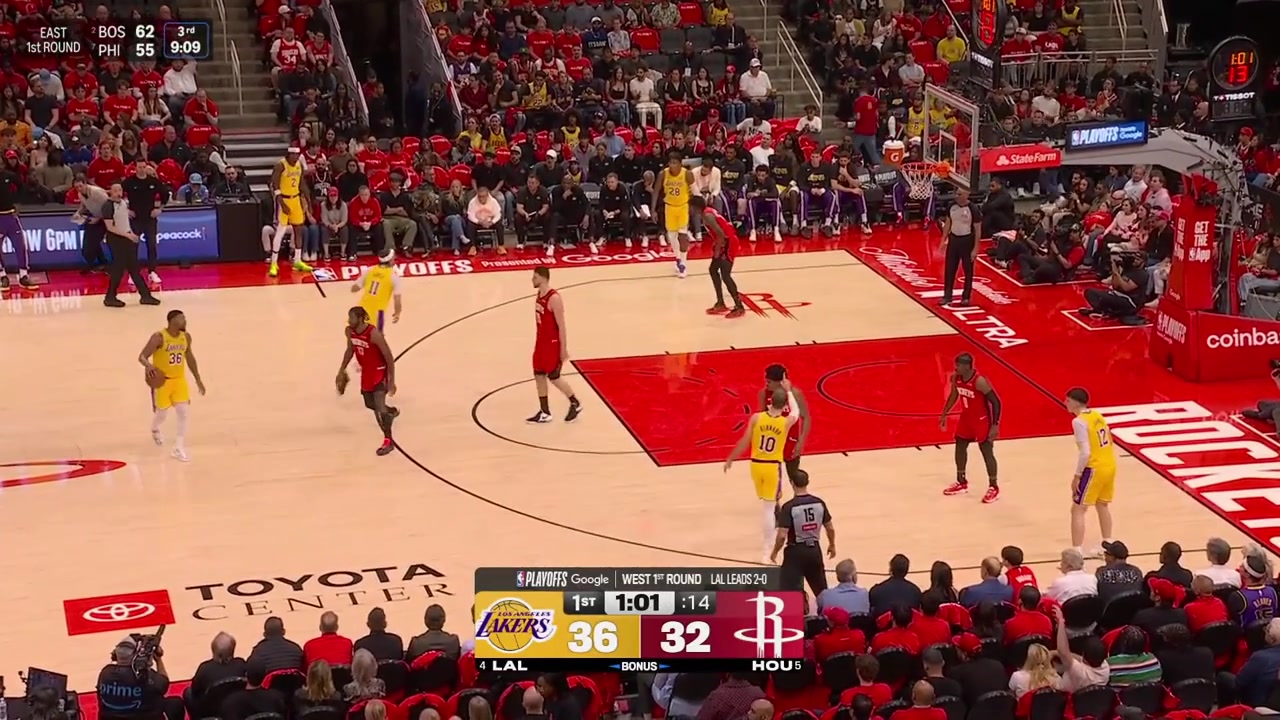Rui Hachimura hits the turnaround fadeaway jumper to give him 16 points in the 1st quarter