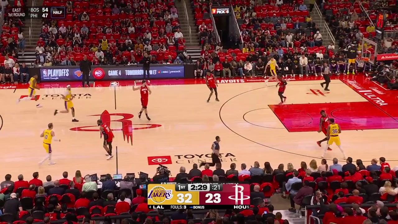 Jaxson Hayes with the alley-oop dunk off a lob by Luke Kennard with replays