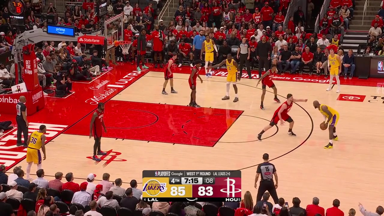 41-year-old LeBron James easily goes around 23-year-old Alperen Sengun for the lefty layup over Amen Thompson with replays