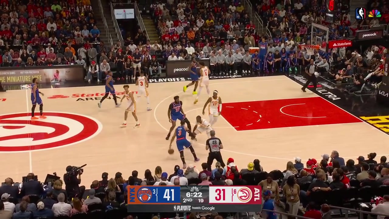 Players hustle for the ball on the floor Mike Brown tries to call a timeout but it is too late with a replay