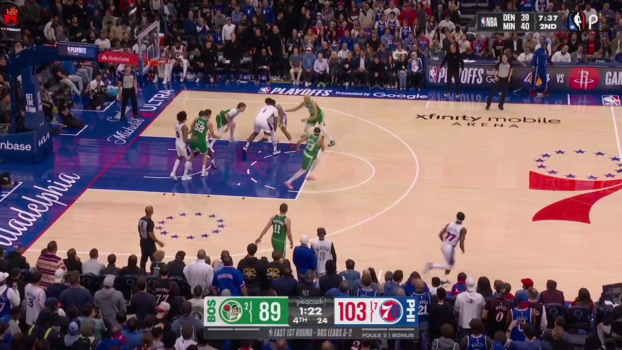 Tyrese Maxey gets hit in the head by Ron Harper Jr on the drive attempt at the end of the 4th quarter with replaysHarper Jr receives a technical upon review