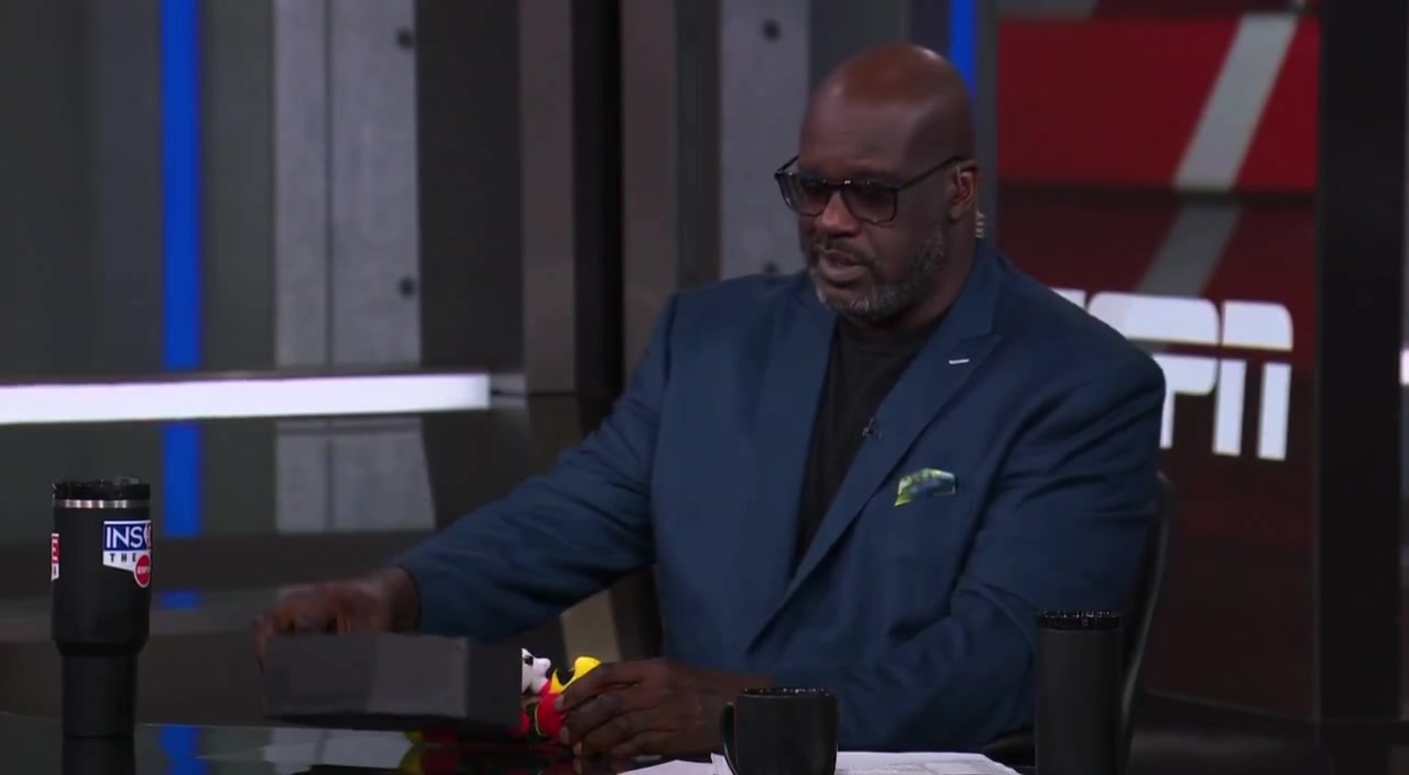 Shaq lays Hawks to rest at halftime