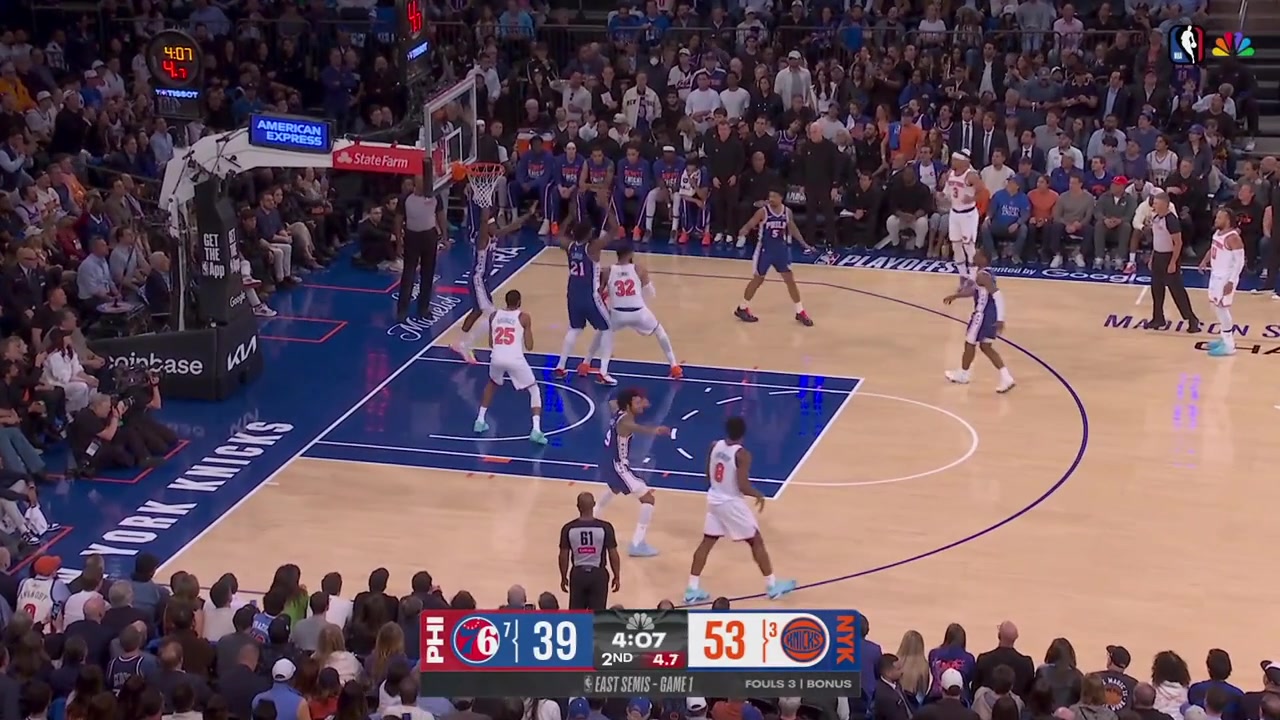 OG Anunoby hits the jumper to beat the shot clock putting the Knicks up 16
