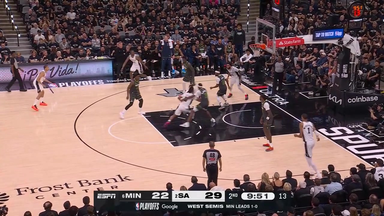 Jaden McDaniels in foul trouble gets called for his 3rd with over 9 minutes to go in the 2nd quarter