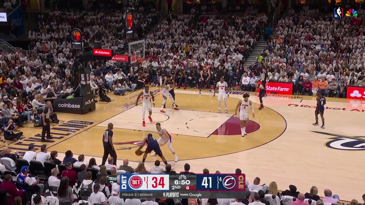 Sam Merrill with the tough step back long 2 to beat the shot clock and Jalen Duren with the mean lefty poster dunk on Jarrett Allen at the other end with replays