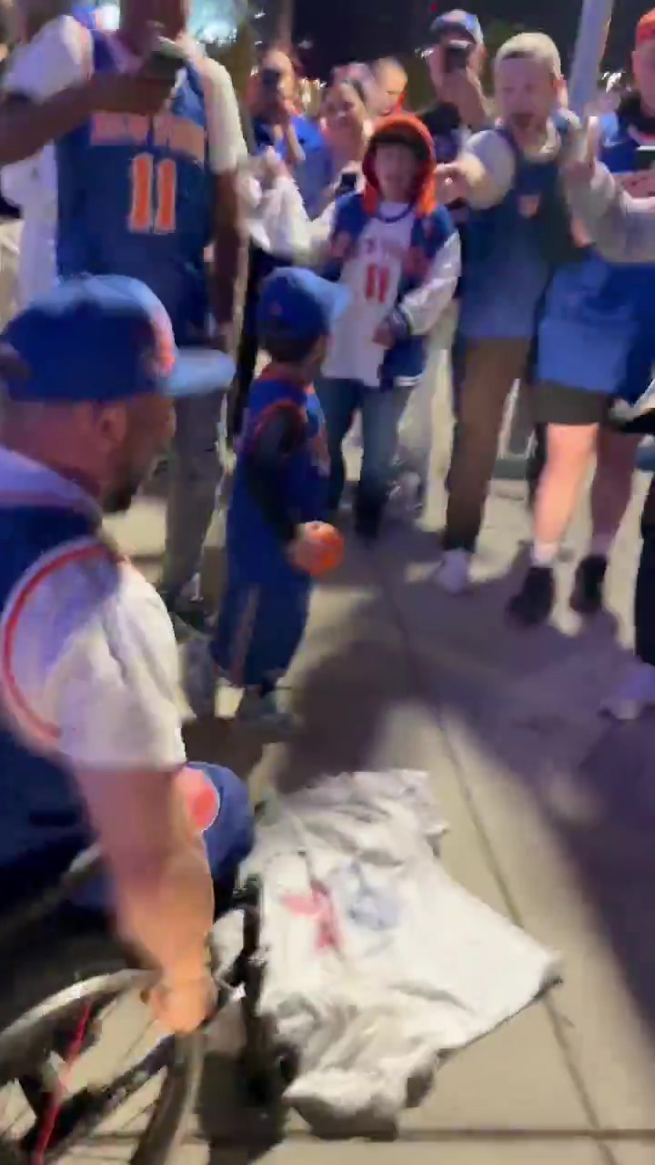 Knicks fans made sure that everybody got in on the fun of stomping on the Sixers' free playoff t-shirts after going up 3-0 in Philly