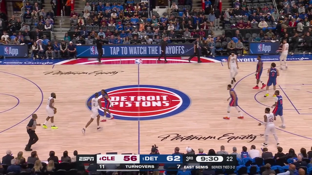 James Harden hits the pullup 3 to give him 16 points cutting the Pistons' lead to just 3