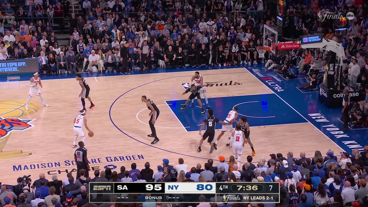 Karl-Anthony Towns hits the tough step back 3 to beat the shot clock cutting the Spurs' lead to 12 with a replay
