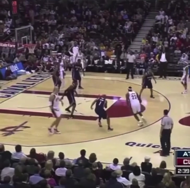 LeBron tries to fake the behind the back pass Maurice Evans doesn't bite but it doesn't really matter anyway