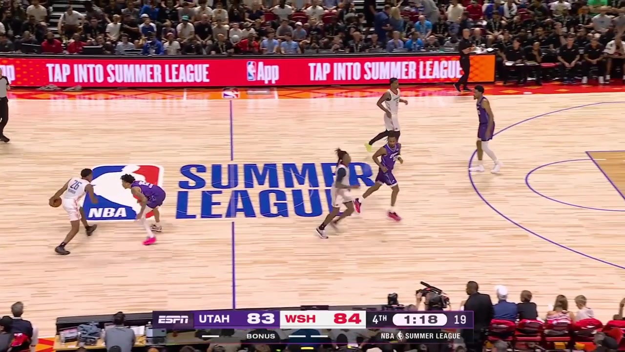 Tre Johnson makes the tough clutch floater Darryn Peterson answers back Will Riley drives going right going left going right drives and scores the clutch And-1 with replaysJamir Watkins pushes Peterson who retaliates by pushing him back and Peterson is called for the foul