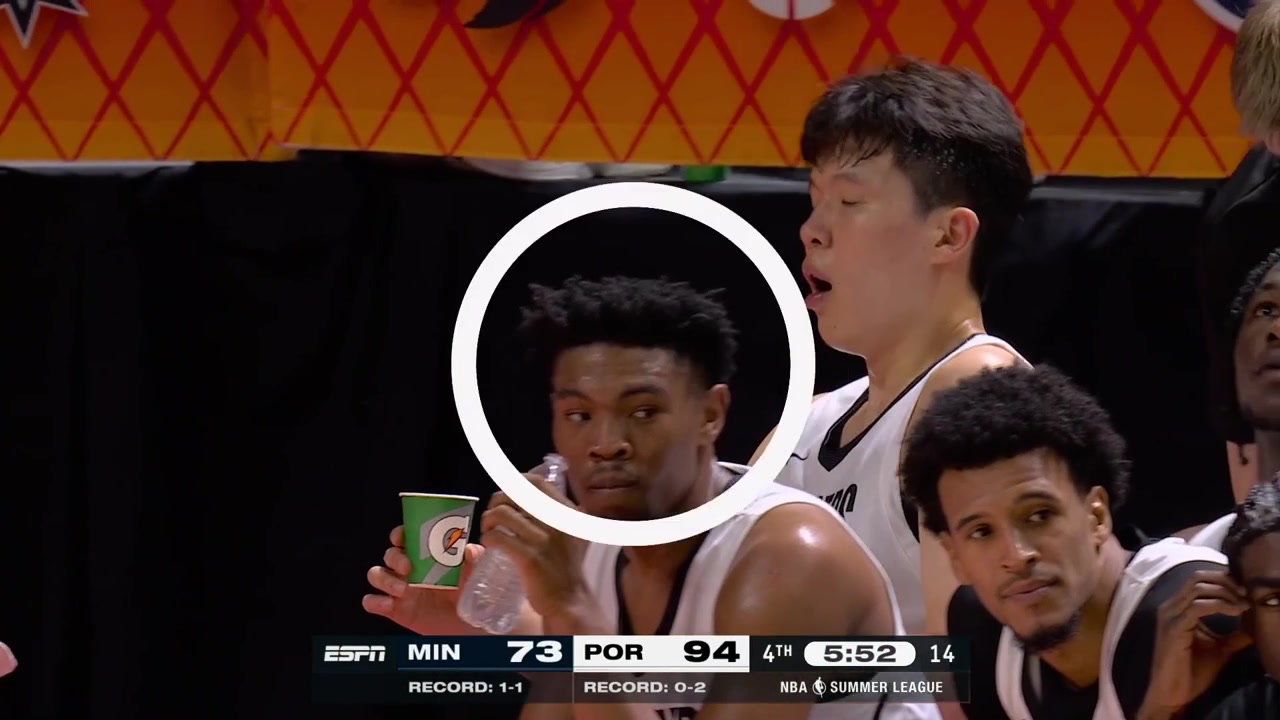Replays of Yang Hansen poster dunk on Nate Santos