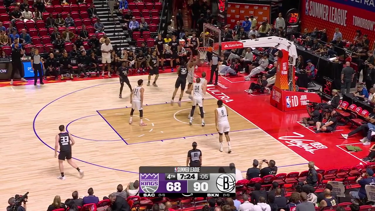 Joshua Jefferson with the driving dunk off a pass by Ben SarafJoshua Jefferson also took a shot from over half court as he was trying to throw an alley-oop lob to Danny Wolf The ball hits the rim and Ben Saraf with the heads up play gets the rebound and the bucket