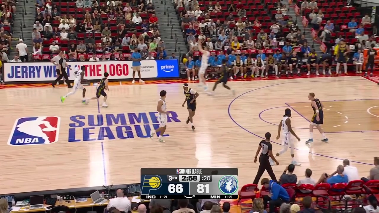 Keba Keita blocks Donovan Williams' dunk attempt from behind then hustles for the ball and throws it out of bounds off Williams to gain a possession for the Pacers with replays