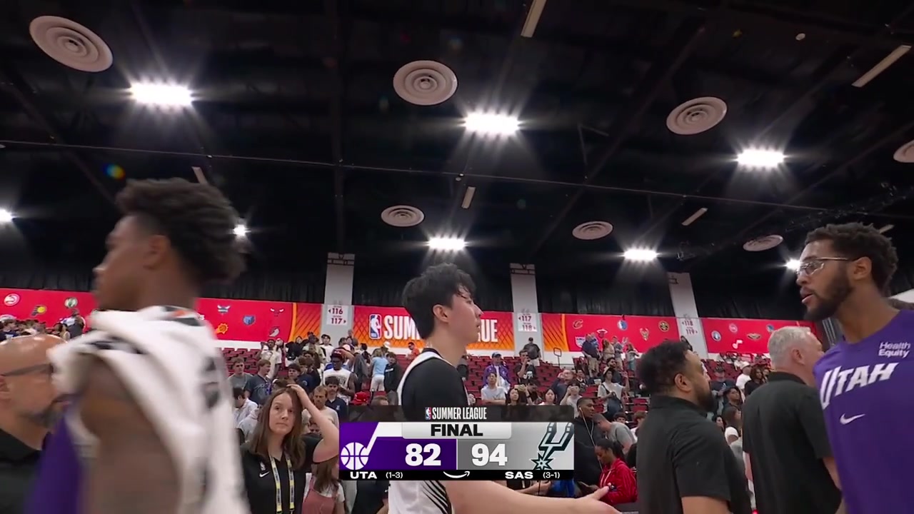 Replays of Hyunjung Lee highlights from the game vs the Utah Jazz