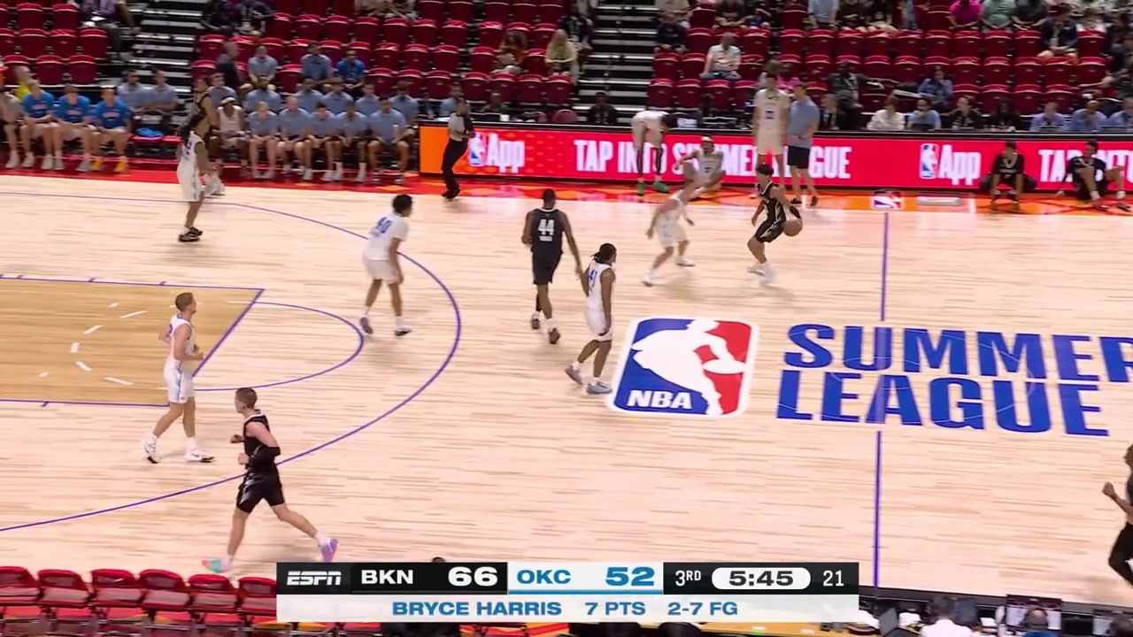 Dain Dainja takes on Sam Alexis and scores once again to give him 12 pointsIncluding replays of his dunk prior to