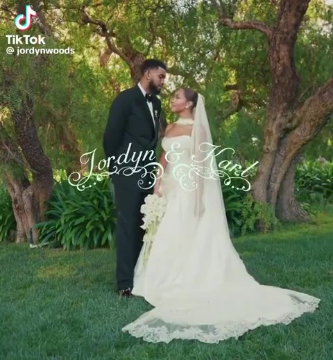 The Larry OBrien Trophy makes an appearance at Karl-Anthony Towns and Jordyn Woods wedding