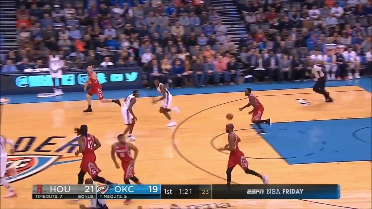 Sam Dekker with the poster dunk on Enes Kanter