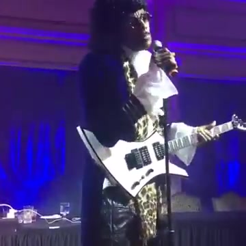 The night the King played Prince