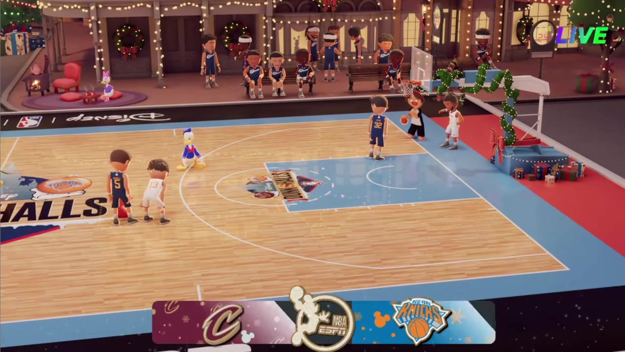 Goofy putback for the Knicks followed by a Mickey dunk for Cleveland to cut the lead to 2 but answered with an OG layup