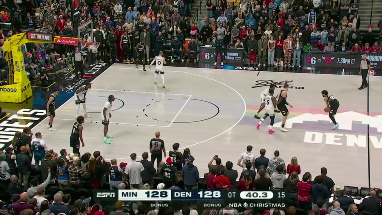 Jamal Murray sinks his ninth three on the night for a Nugget lead