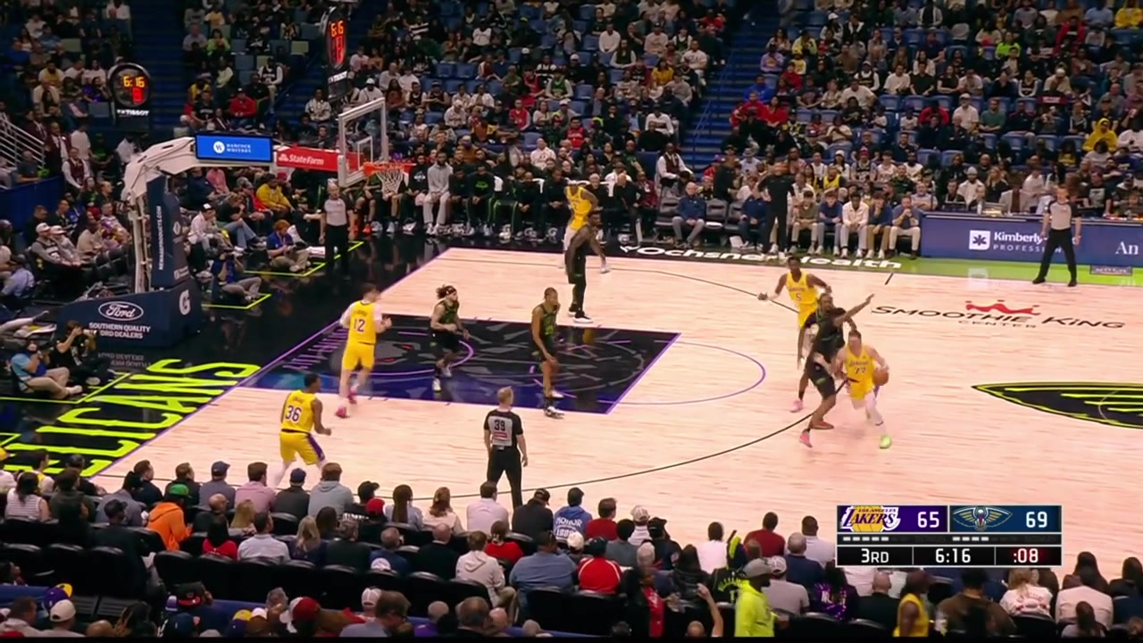 Luka Doncic somehow lobs it to Deandre Ayton for the dunk to beat the shot clock despite extremely heavy pressure by 2 Pelicans defenders on the wing with replaysZion Williamson with the alley-oop dunk off a lob by Derik Queen at the other end Lakers and Pelicans commentaries
