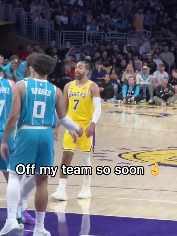 Gabe Vincent heard boos from the Lakers fans in the arena Gabe you sk Goddamn bro What the Fk is wrong with you bro God Waive him Trade him for a bag of chips God He has zero Fking hll TRRRS