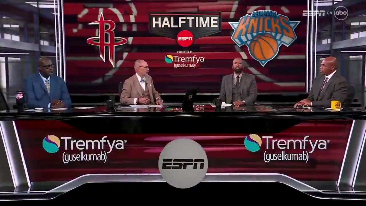 Chuck accidentally calls the Knicks the Dicks and Kenny and Shaq have to hold back their laughter