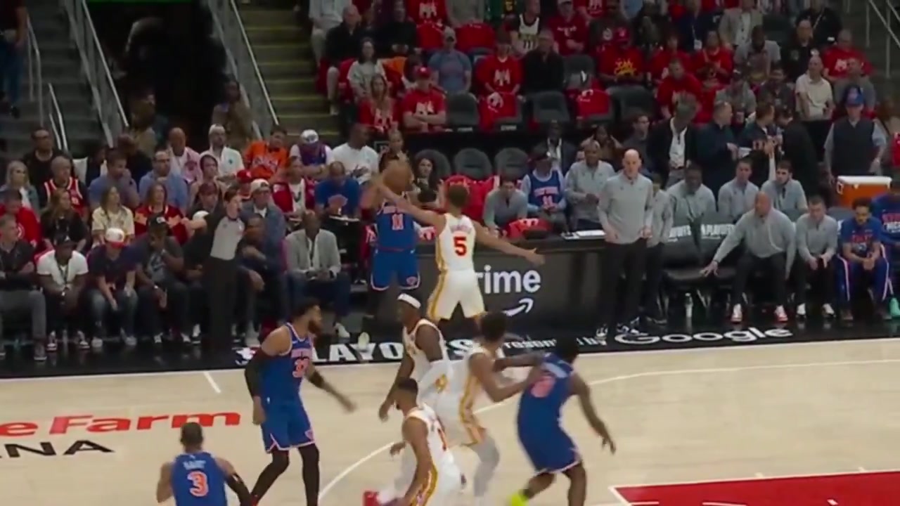 Dyson Daniels Defense on Jalen Brunson from Game 3