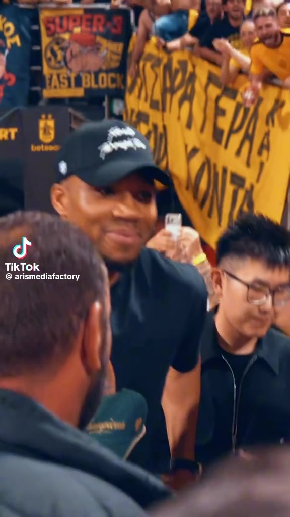 Greek Aris fans singing to Giannis a couple of days ago Oh Gianni Oh Gianni Oh Gianni Get it over with the NBA enough Come here my dear brave young man So we can raise the cup and win a championship with ARIS