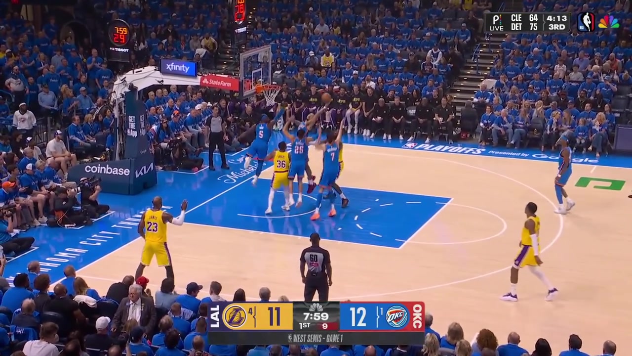 LeBron James hits the corner 3 over Jaylin Williams to give him early 8 points with a replaySecond 3-pointer
