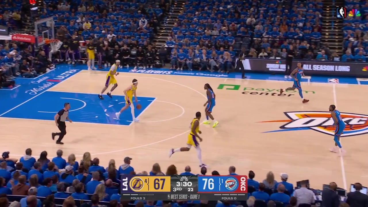 Jaylin Williams attempts to take a charging foul from Jaxson Hayes gets called for a blocking foul and the Thunder successfully challenge the call and it is overturned to an offensive foul on Jaxson Hayes with replays