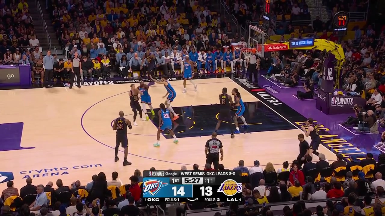 Austin Reaves with the behind the back dribble and then crosses Jaylin Williams for the beautiful finish with a replay