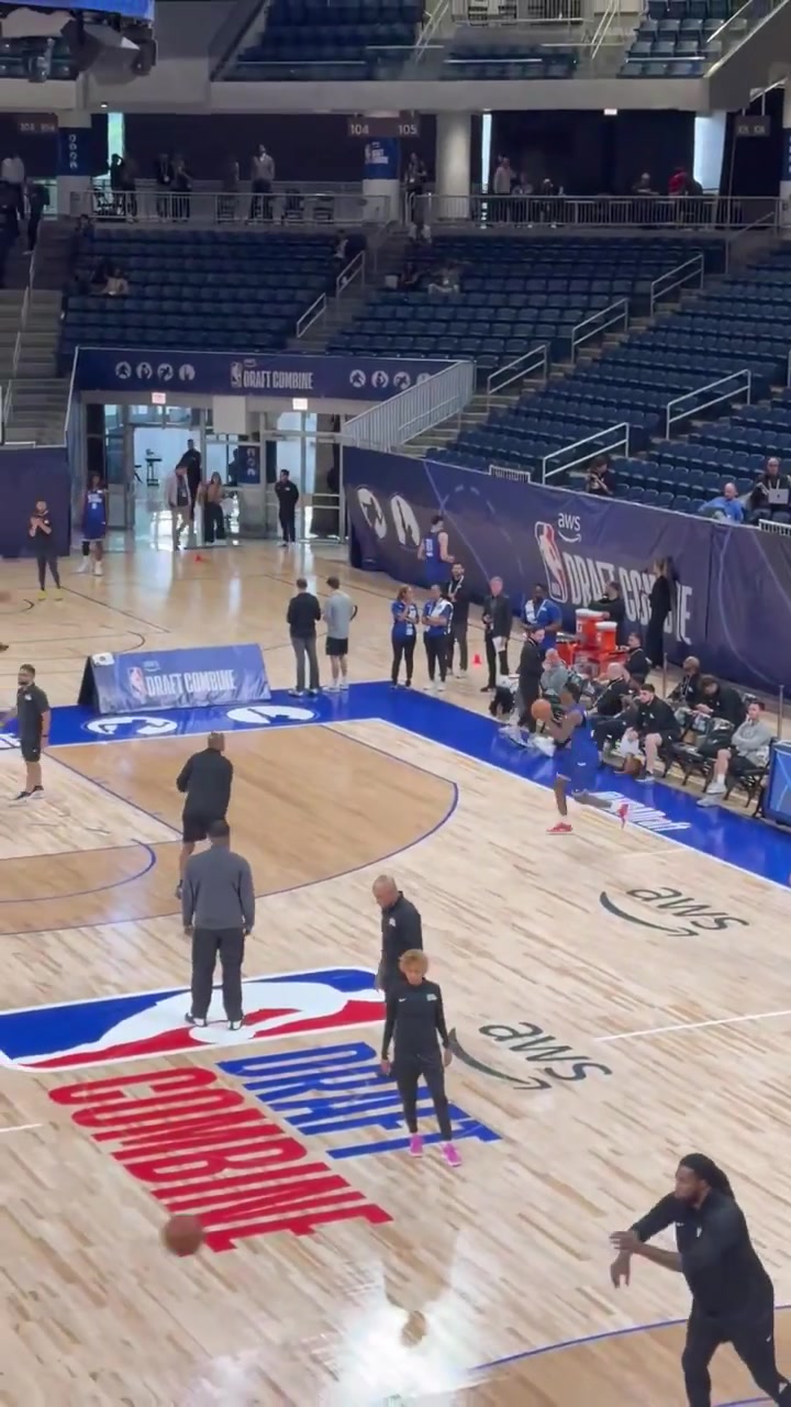 AJ Dybantsa shooting threes at the NBA Draft combine