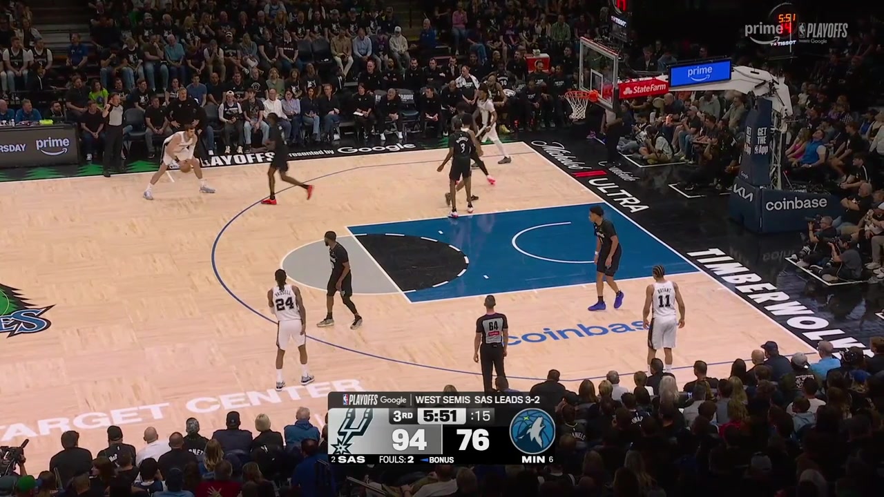 Stephon Castle is 55 on 3-pointers has 27 points after draining one