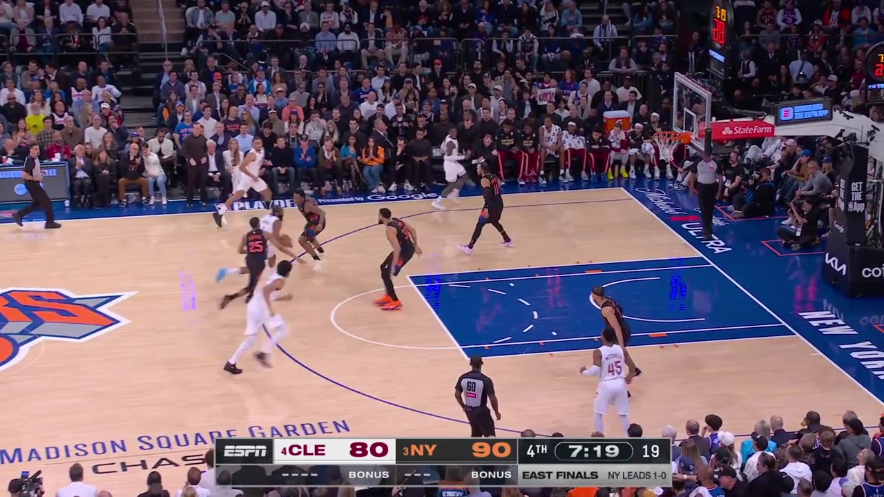 Dennis Schroder gets fouled misses both free throws a Knicks fan yells Ball don't lie and OG Anunoby scores at the other endWith a replay of the floater by Mikal Bridges from earlier
