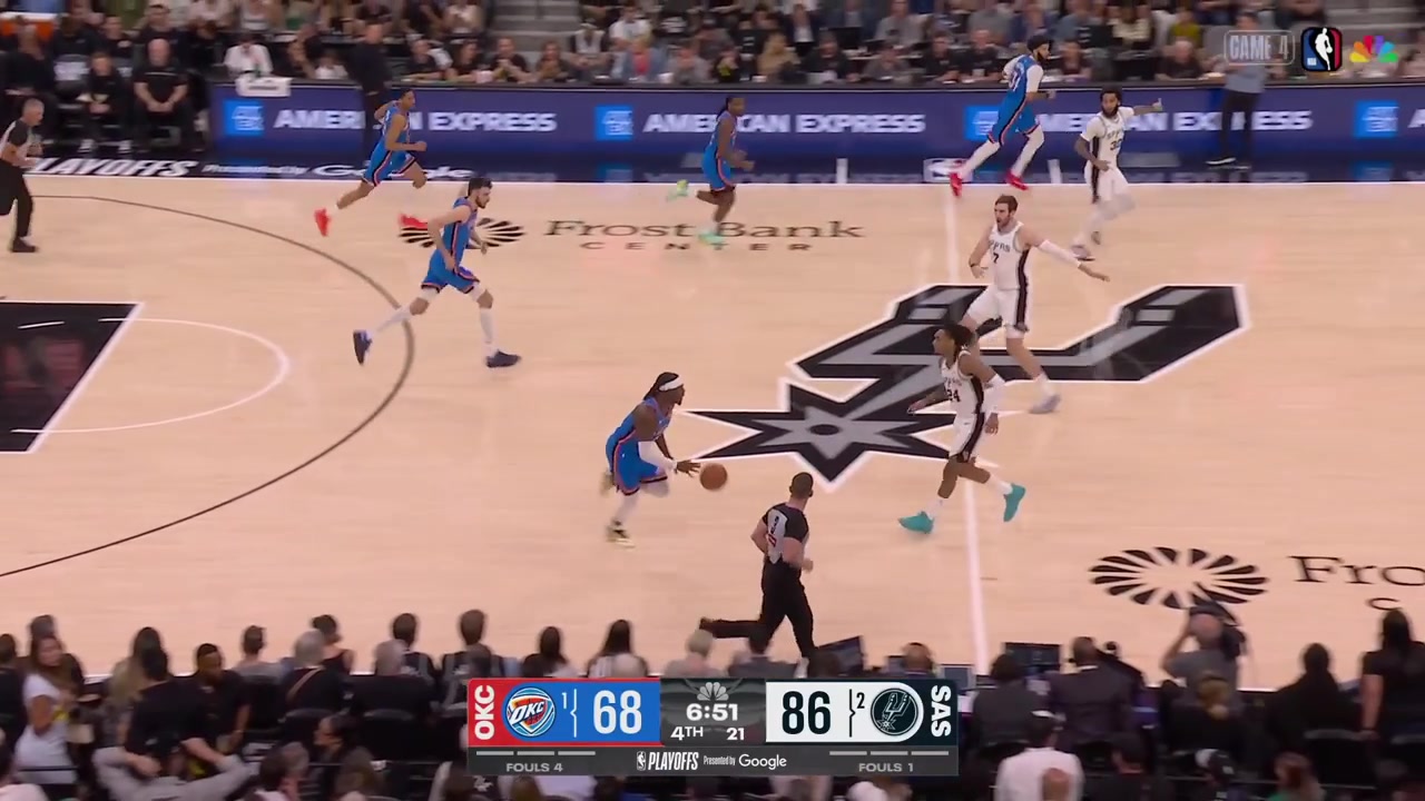 Luke Kornet blocks Chet Holmgren under the rim from behind with both hands with replays