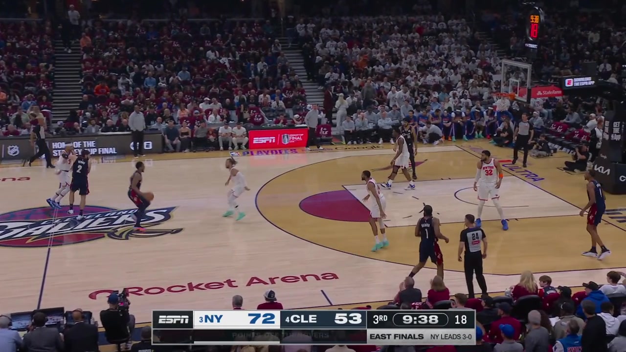 Donovan Mitchell drops Jalen Brunson to the floor and Brunson is called for the foulMax Strus misses the lefty putback dunk off the whistle