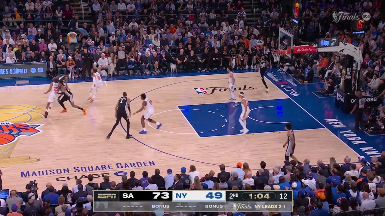 Dylan Harper hits the corner 3 to give him 15 points and the Spurs set NBA Finals record for 3s in a single half - 14 points 3s as they are now 1425 from 3 560