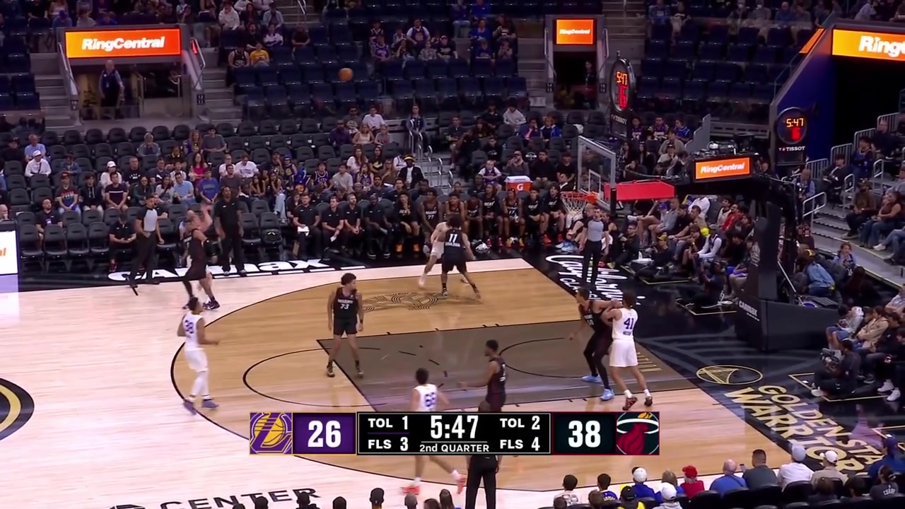 Luke Goode hits a 3-pointer off his own miss Ezra Ausar with the nice pump fake and reverse layup