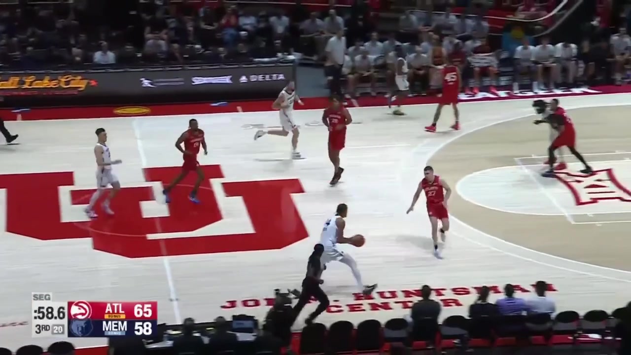 Jevon Porter banks in the lefty hook shot off the post move