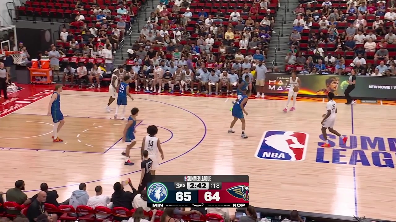Malik Dia hits the mid-range jumper scores the fastbreak layup and scores another jumper after Nathan Mensah intercepts the inbound pass with replays6 straight points for Dia