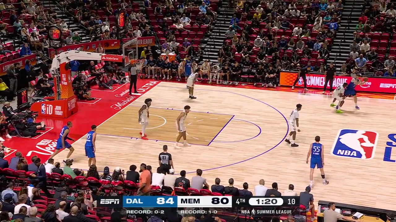 Vsevolod Ishchenko finds Sergio De Larrea who drains the clutch 3 Darin Green Jr steals the ball and Ishchenko finds him for the dagger 3 putting the Mavericks up 7 with replays
