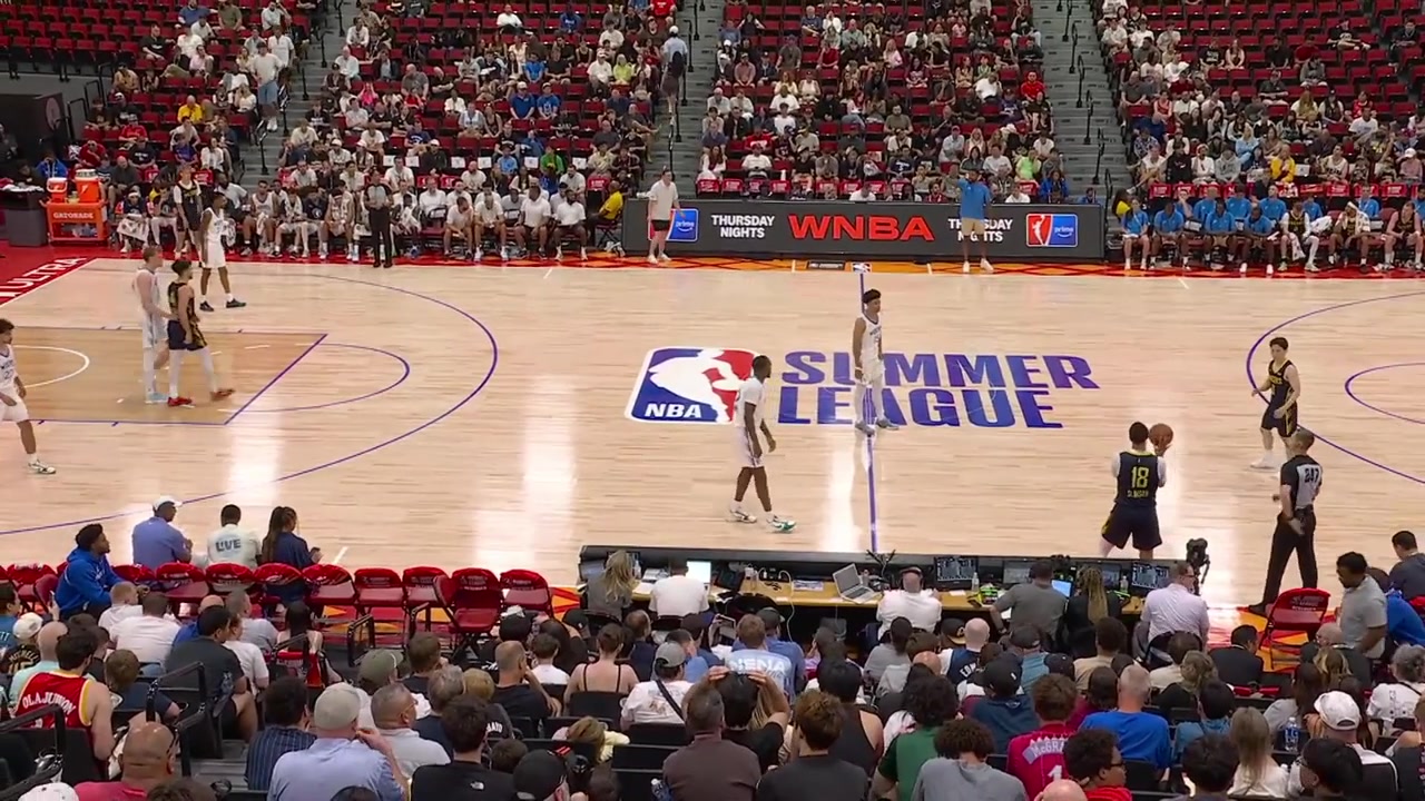 Yuki Kawamura shows his speed running from half court going by two defenders and scores the layupLater on he finds Taelon Peter for the 3-pointer with the inbound pass Rocco Zikarsky with the putback