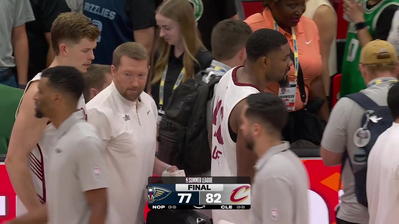 Replays of Malaki Braham highlights from the game vs the Pelicans plus a dance move on the bench
