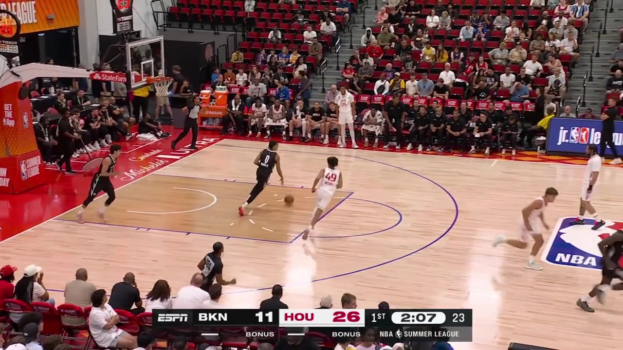 The Rockets with hustle defense against Mikel Brown Jr force a jumpball and the Rockets' bench gets loud liking the effort with a replay