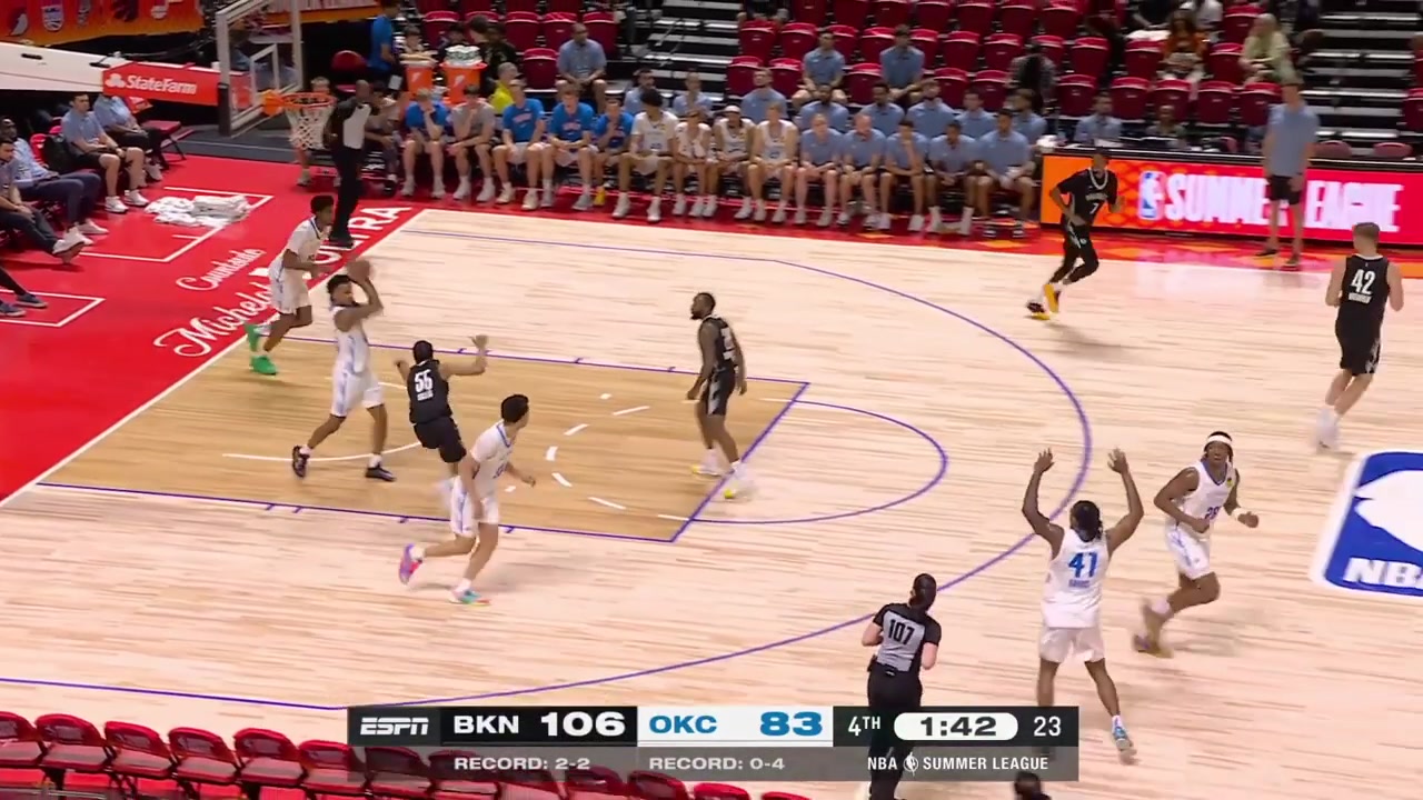 Dion Brown grabs the rebound to give him a triple-double and the entire Nets staff and players get up on their feet and start cheering